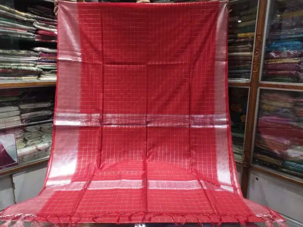 Checks Linen